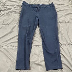 Old Navy Women’s Size 4 Pixie Pants